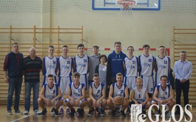 KOSZYKARZE CZWÓRKI NAJLEPSI W WOJEWÓDZTWIE