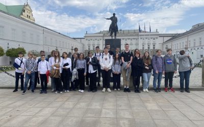 Wycieczka klas 8e i 8b do Warszawy