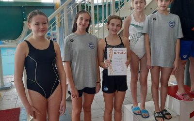 Zawody rejonowe Szkolnego Związku Sportowego w Pływaniu Drużynowym dziewcząt i chłopców