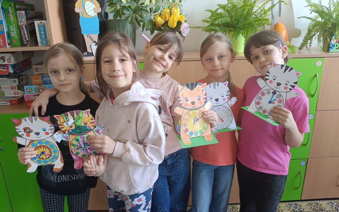 „Kocie przygody z Cukierkiem – tydzień pełen inspiracji w klasie 1a”